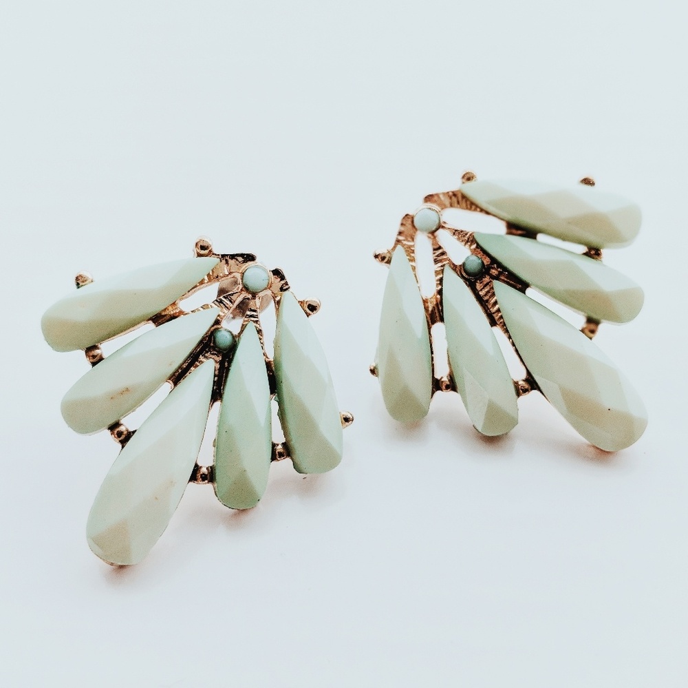 Vintage Y2K Boho Aztec Inspired Gold & Seafoam Green Teardrop Statement Earrings